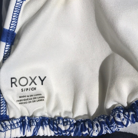 Roxy cut-out bikini top💠 - Picture 4 of 6